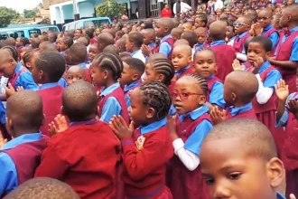 CNPS Cameroun : aide de 54 000 FCFA pour la rentrée scolaire des enfants des assurés sociaux